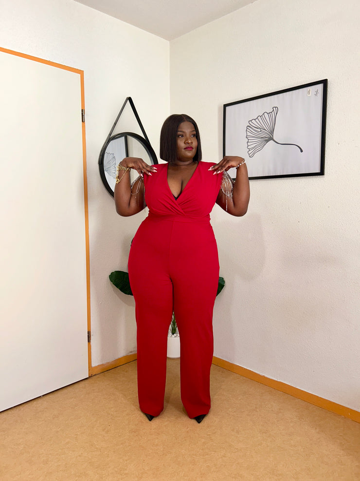 COMBINAISON À MANCHES FRANGÉES AVEC CHAÎNE EN CRISTAL ET EN MÉTAL PLUS