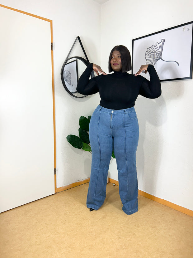 JEANS SCULPTÉS COURBES
COUTURE PLUS
