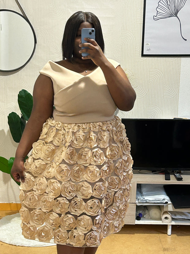 ROBES MIDI A ÉPAULES DÉNUDÉES