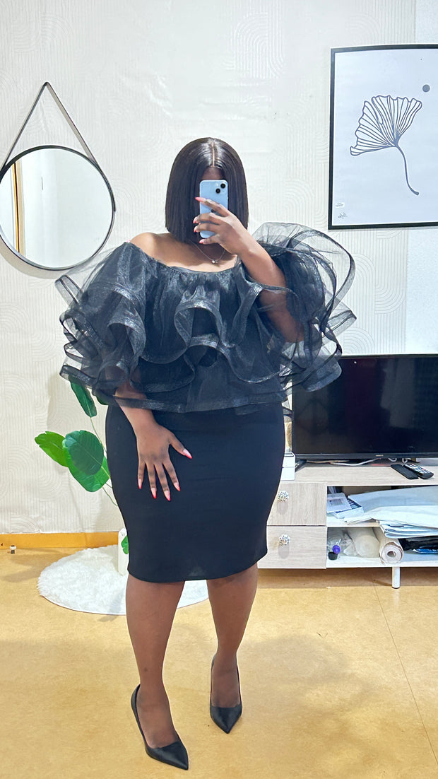 Robe midi à épaules dénudées